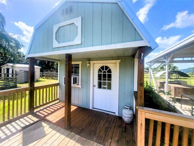 17120 NW 38th Avenue, Okeechobee, FL 34972