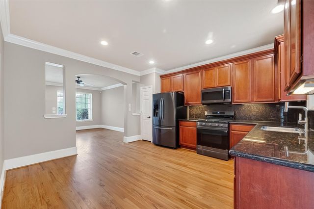 1747 Aden Mist Drive, Houston, TX 77003