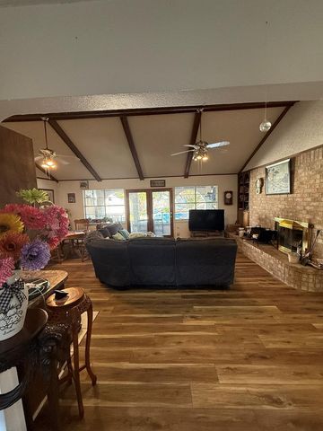 2834 Chimney Rock Lane, San Angelo, TX 76904