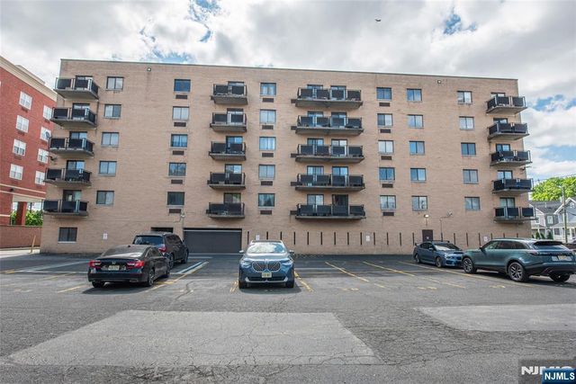 5 Linden Street 3J, Hackensack, NJ 07601