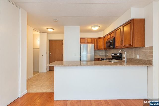 5 Linden Street 3J, Hackensack, NJ 07601