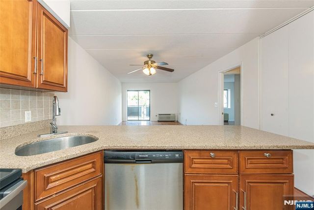 5 Linden Street 3J, Hackensack, NJ 07601