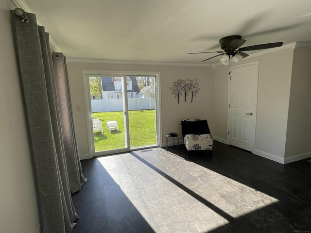 1925 Handley Street, Saginaw, MI 48602
