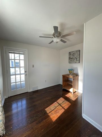 1925 Handley Street, Saginaw, MI 48602
