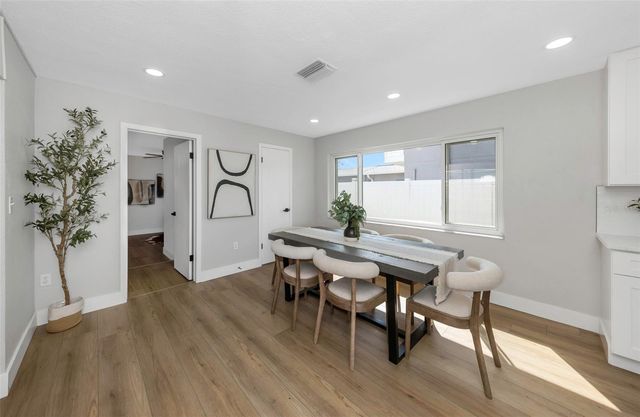 5744 17TH AVENUE N, St Petersburg, FL 33710