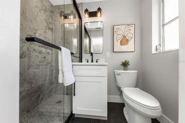 5744 17TH AVENUE N, St Petersburg, FL 33710