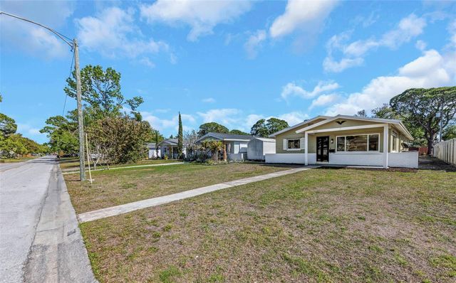 5744 17TH AVENUE N, St Petersburg, FL 33710