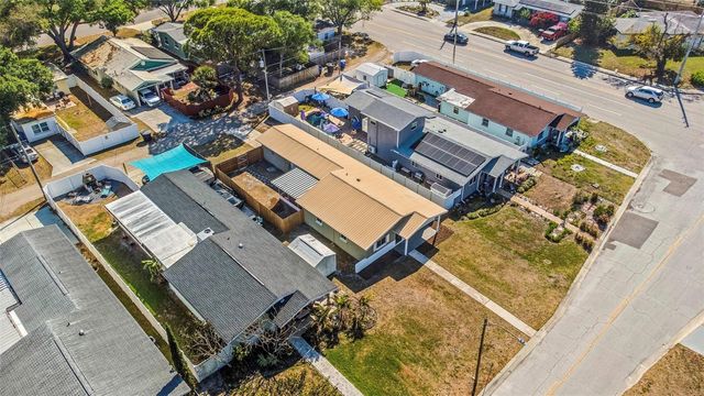 5744 17TH AVENUE N, St Petersburg, FL 33710