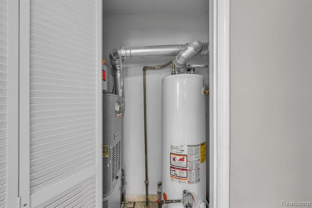 17205 Anne Avenue, Allen Park, MI 48101