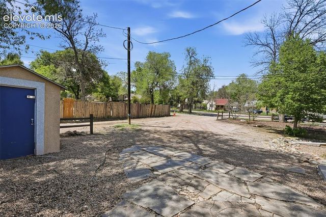 230 N Spruce Street, Colorado Springs, CO 80905