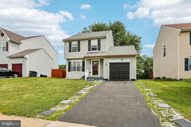 127 N KATRIN CIR, New Castle, DE 19720