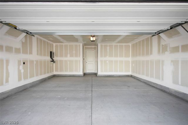 9390 Emerald Mesa Street, Las Vegas, NV 89139