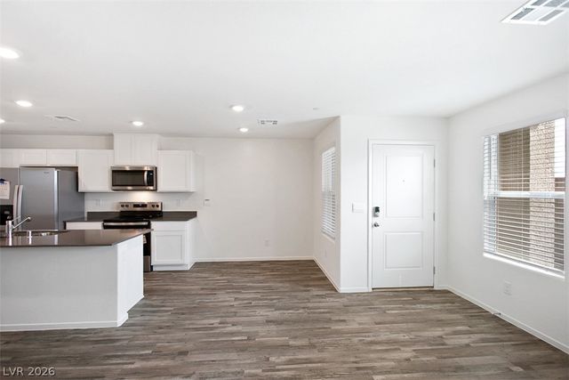 9390 Emerald Mesa Street, Las Vegas, NV 89139