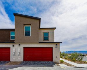 9390 Emerald Mesa Street, Las Vegas, NV 89139