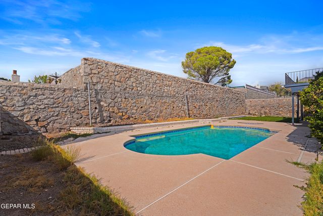 6417 Pino Real Drive, El Paso, TX 79912