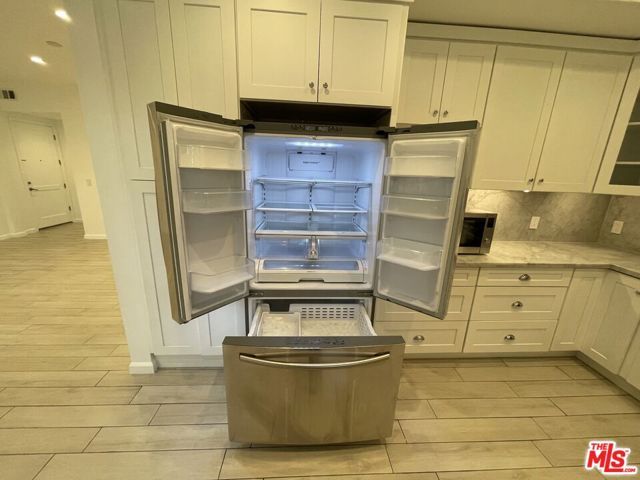 1654 Greenfield Avenue 101, Los Angeles, CA 90025