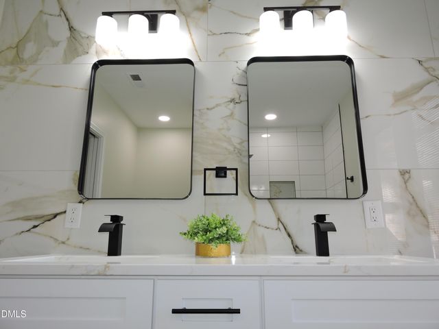 511 Raleigh Street, Fuquay Varina, NC 27526