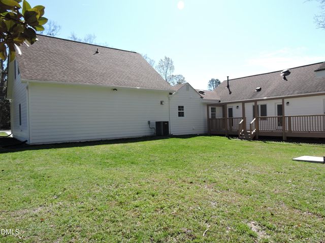 511 Raleigh Street, Fuquay Varina, NC 27526