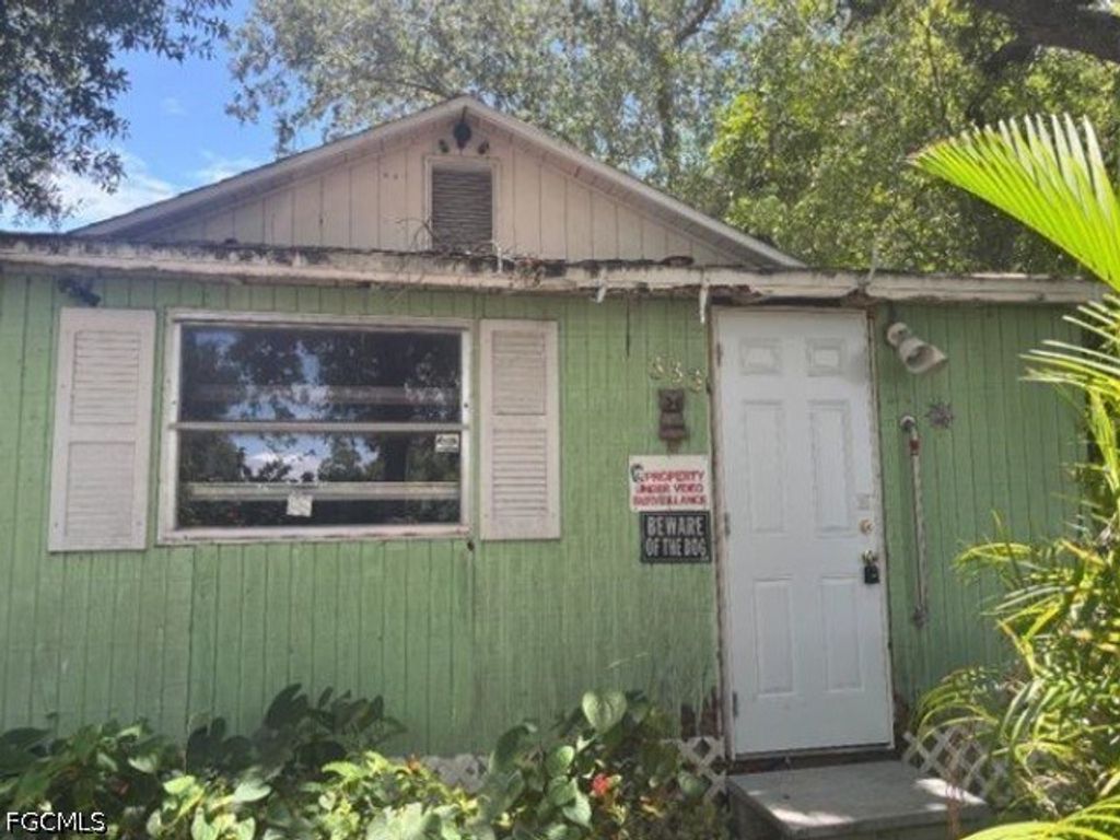 333 Bellair RD, Fort Myers, FL 33905