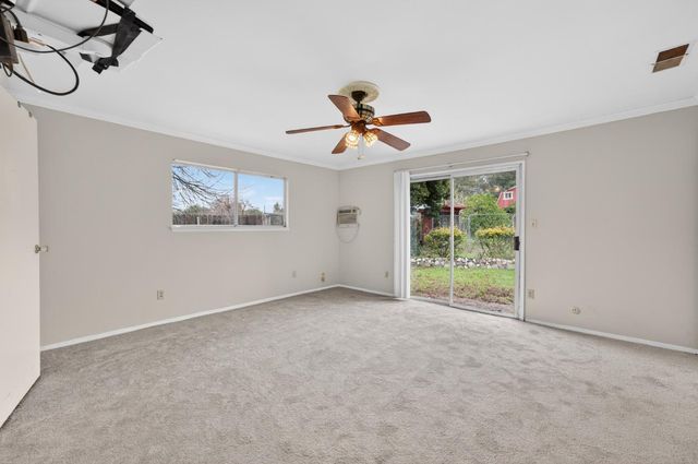 9481 Oak Ave, Orangevale, CA 95662