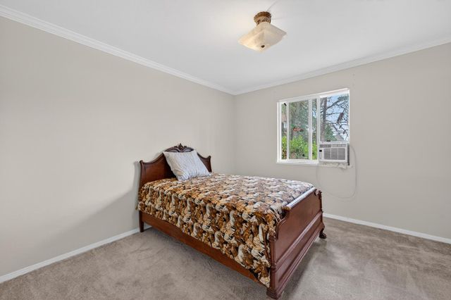 9481 Oak Ave, Orangevale, CA 95662