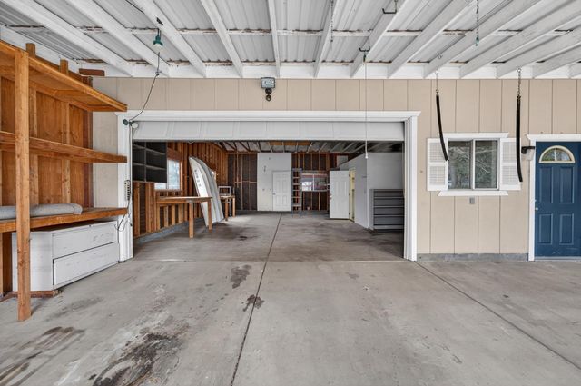 9481 Oak Ave, Orangevale, CA 95662