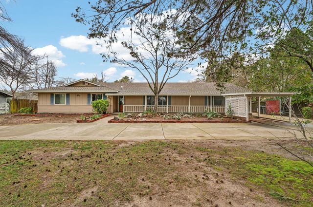 9481 Oak Ave, Orangevale, CA 95662