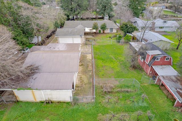 9481 Oak Ave, Orangevale, CA 95662