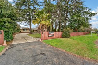 9481 Oak Ave, Orangevale, CA 95662