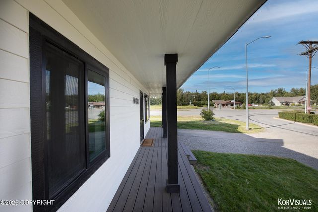 108 S Montgomery Way, Palmer, AK 99645