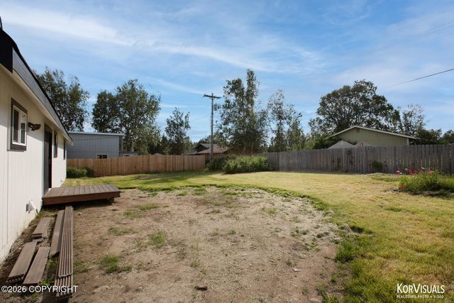 108 S Montgomery Way, Palmer, AK 99645