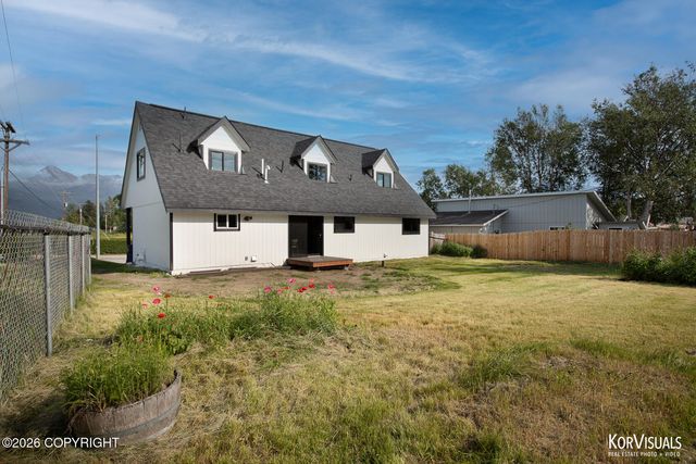 108 S Montgomery Way, Palmer, AK 99645