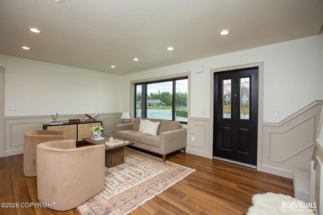 108 S Montgomery Way, Palmer, AK 99645