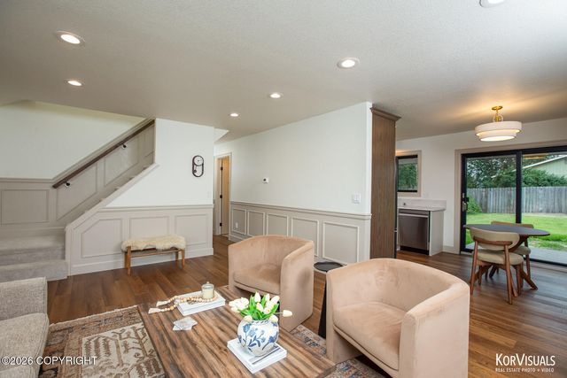 108 S Montgomery Way, Palmer, AK 99645