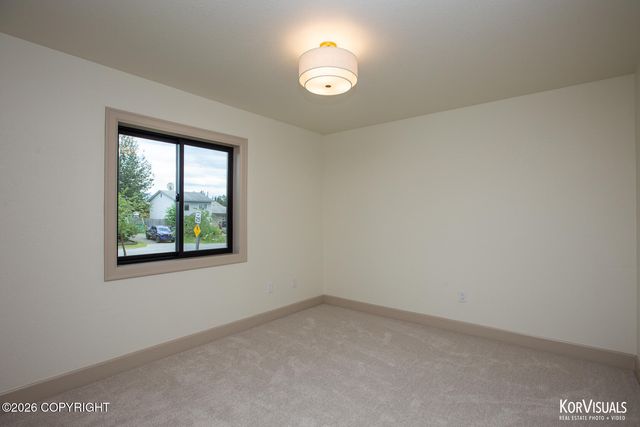 108 S Montgomery Way, Palmer, AK 99645
