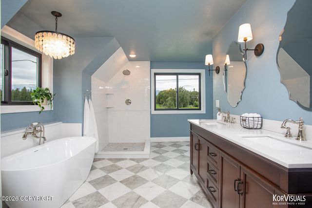 108 S Montgomery Way, Palmer, AK 99645