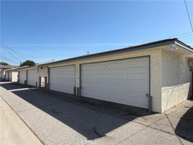 1749 N Hollywood, Burbank, CA 91505