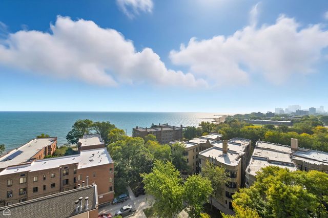 7301 N Sheridan Road 901, Chicago, IL 60626