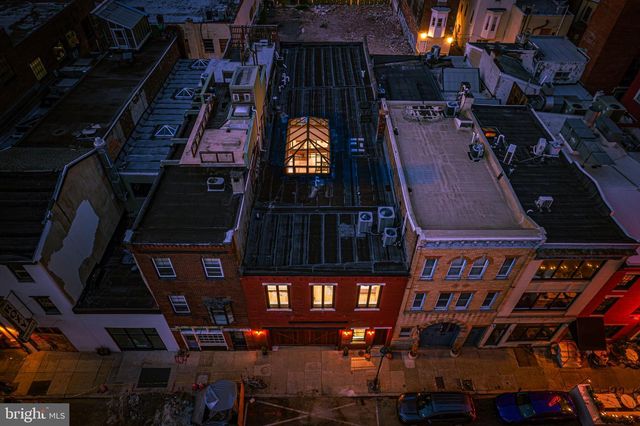 2017 SANSOM ST, Philadelphia, PA 19103