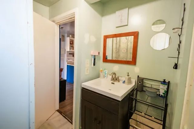 273 W Station Street, St. Anne, IL 60964