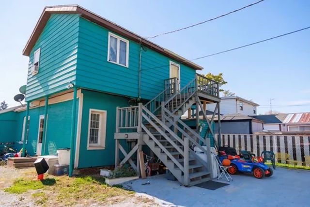 273 W Station Street, St. Anne, IL 60964