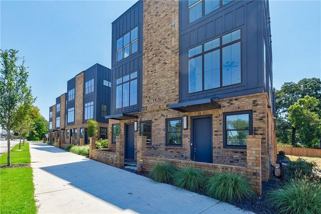 1134 W Marietta Street, Atlanta, GA 30318