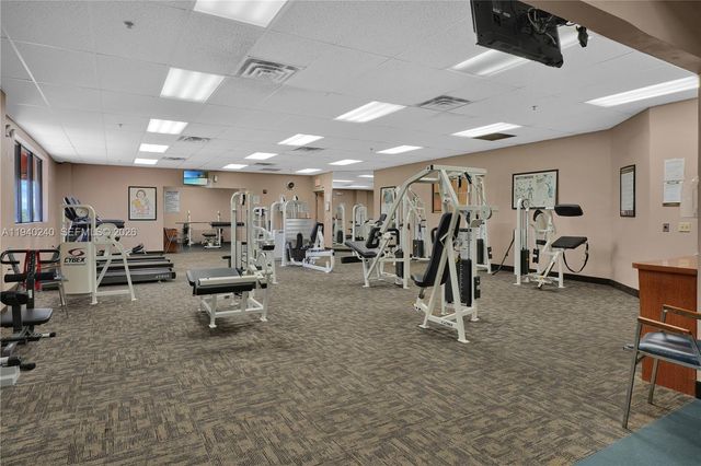 8900 Washington Boulevard 320, Pembroke Pines, FL 33025