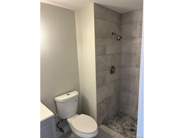 4900 S Garrison St, Littleton, CO 80123