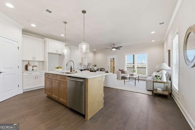 184 Summit Avenue, Marietta, GA 30060