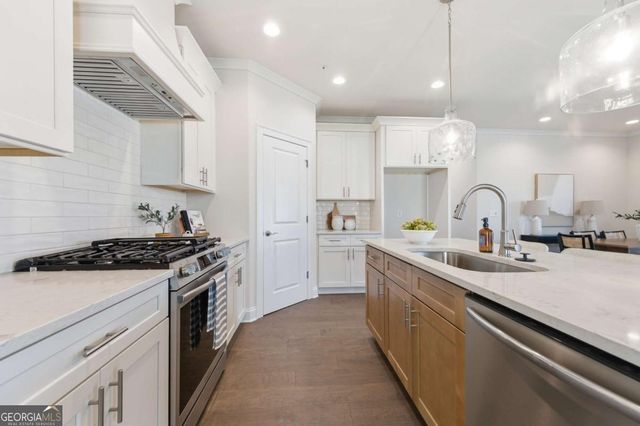 184 Summit Avenue, Marietta, GA 30060