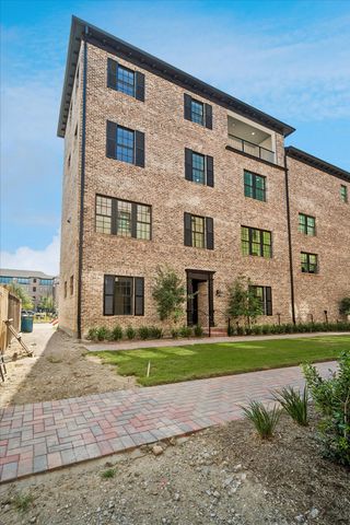 5033 Magnolia Circle, Addison, TX 75001