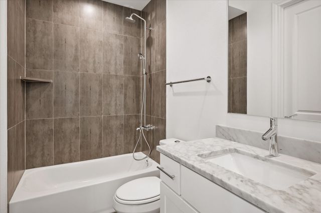 5033 Magnolia Circle, Addison, TX 75001