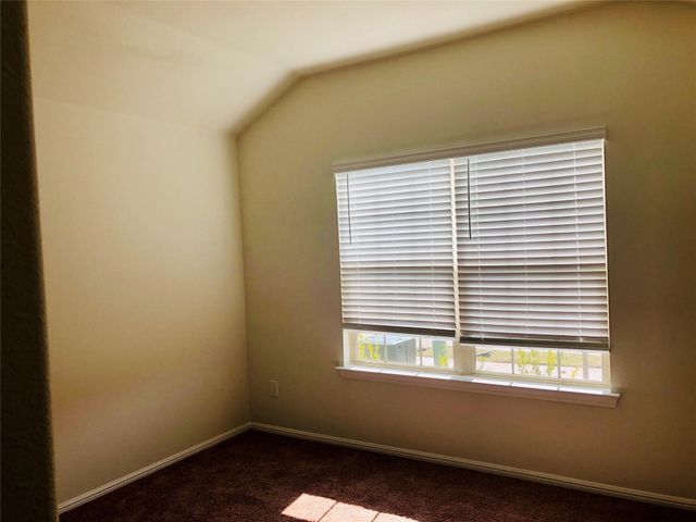 925 Rutherford Drive, Crowley, TX 76036