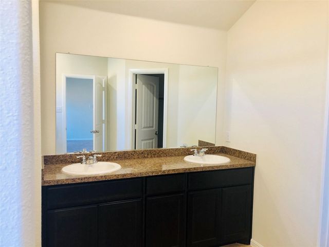 925 Rutherford Drive, Crowley, TX 76036